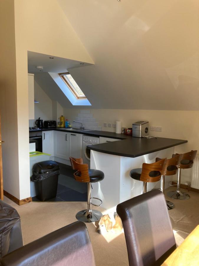 Springbank Apartment - Sleeps 4 - Pet Friendly Форт-Уильям Экстерьер фото