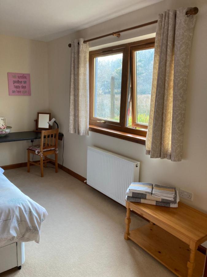 Springbank Apartment - Sleeps 4 - Pet Friendly Форт-Уильям Экстерьер фото