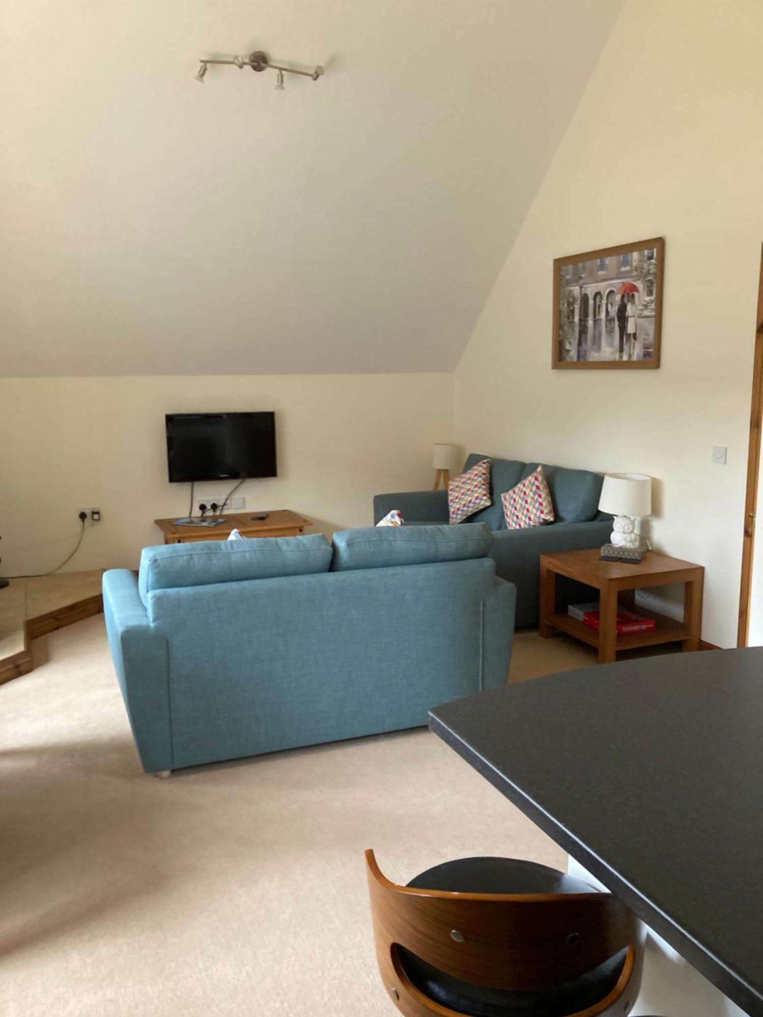 Springbank Apartment - Sleeps 4 - Pet Friendly Форт-Уильям Экстерьер фото